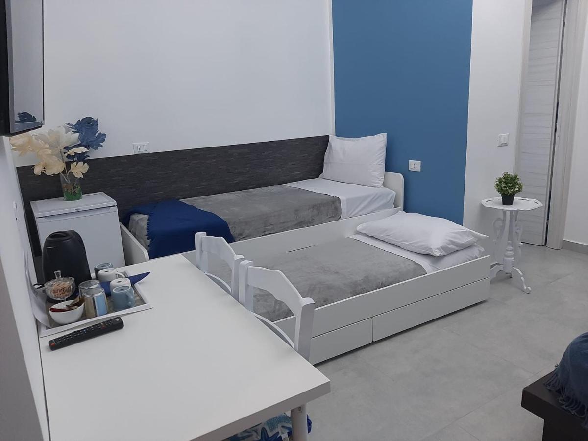 Justkey Hotel La Spezia Room photo