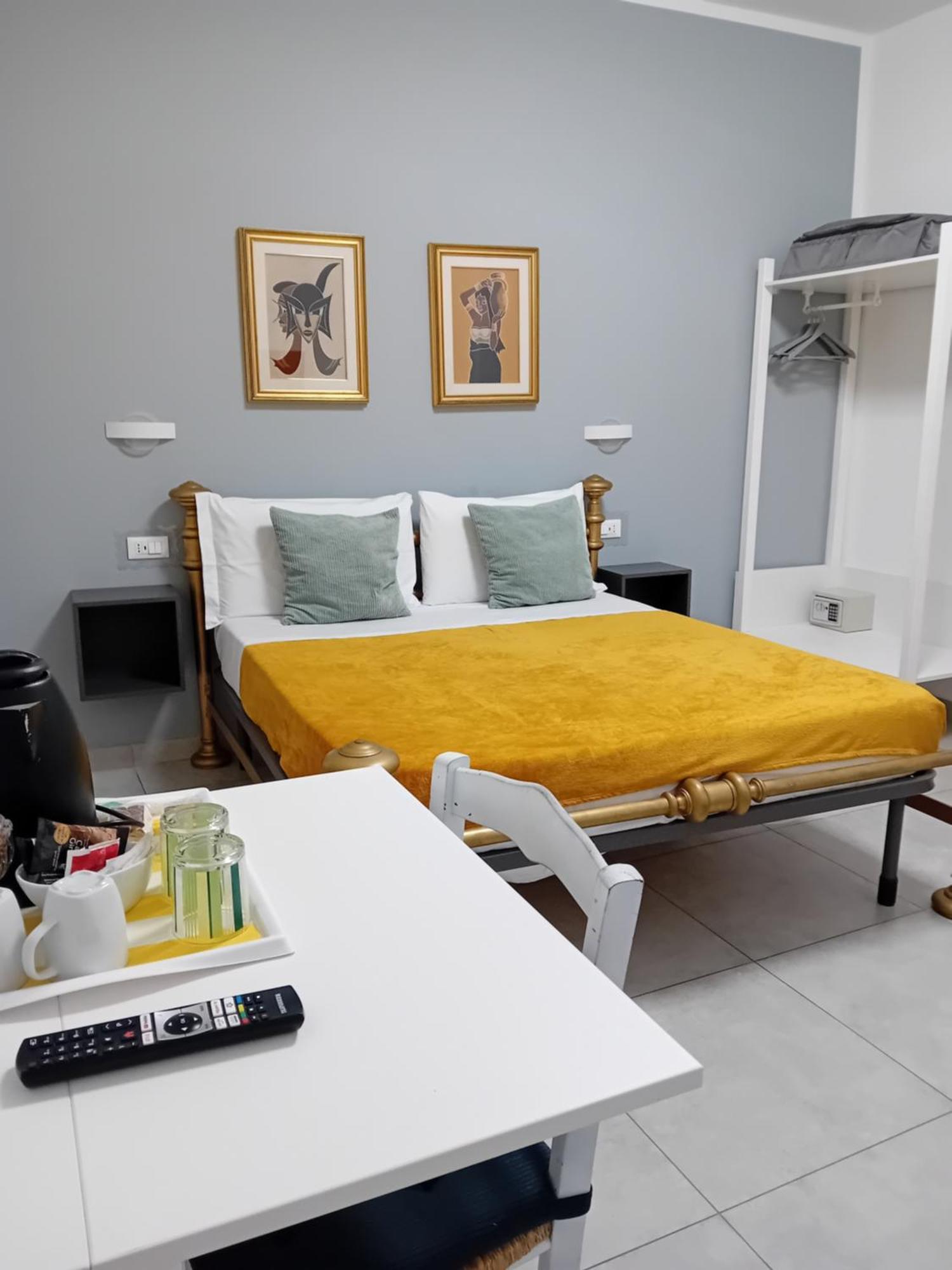 Justkey Hotel La Spezia Exterior photo